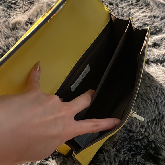 100%NEW Calf skin shoulder bag (Last Price) - Picture 4 of 12